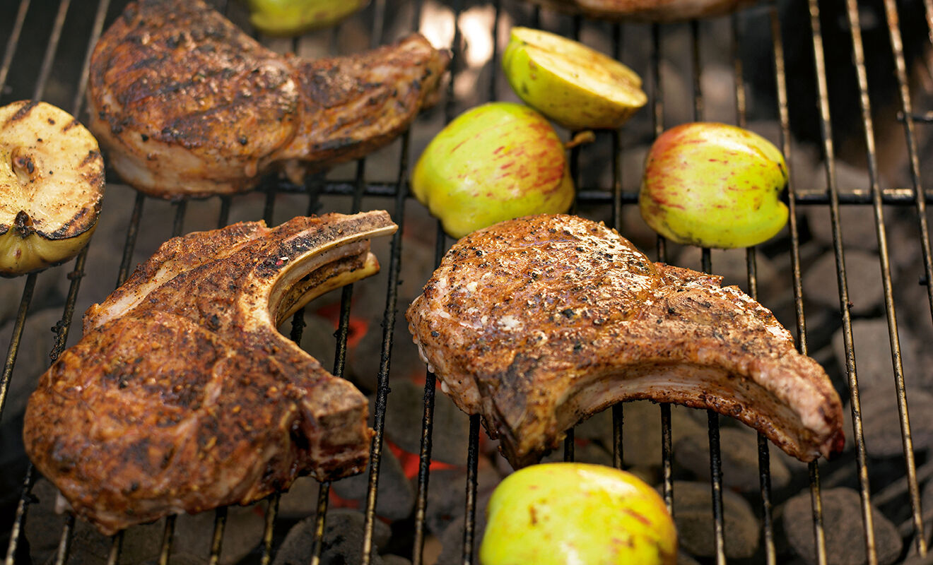 Ray Lampe s Coffee Rubbed Pork Chops Recipe D Artagnan