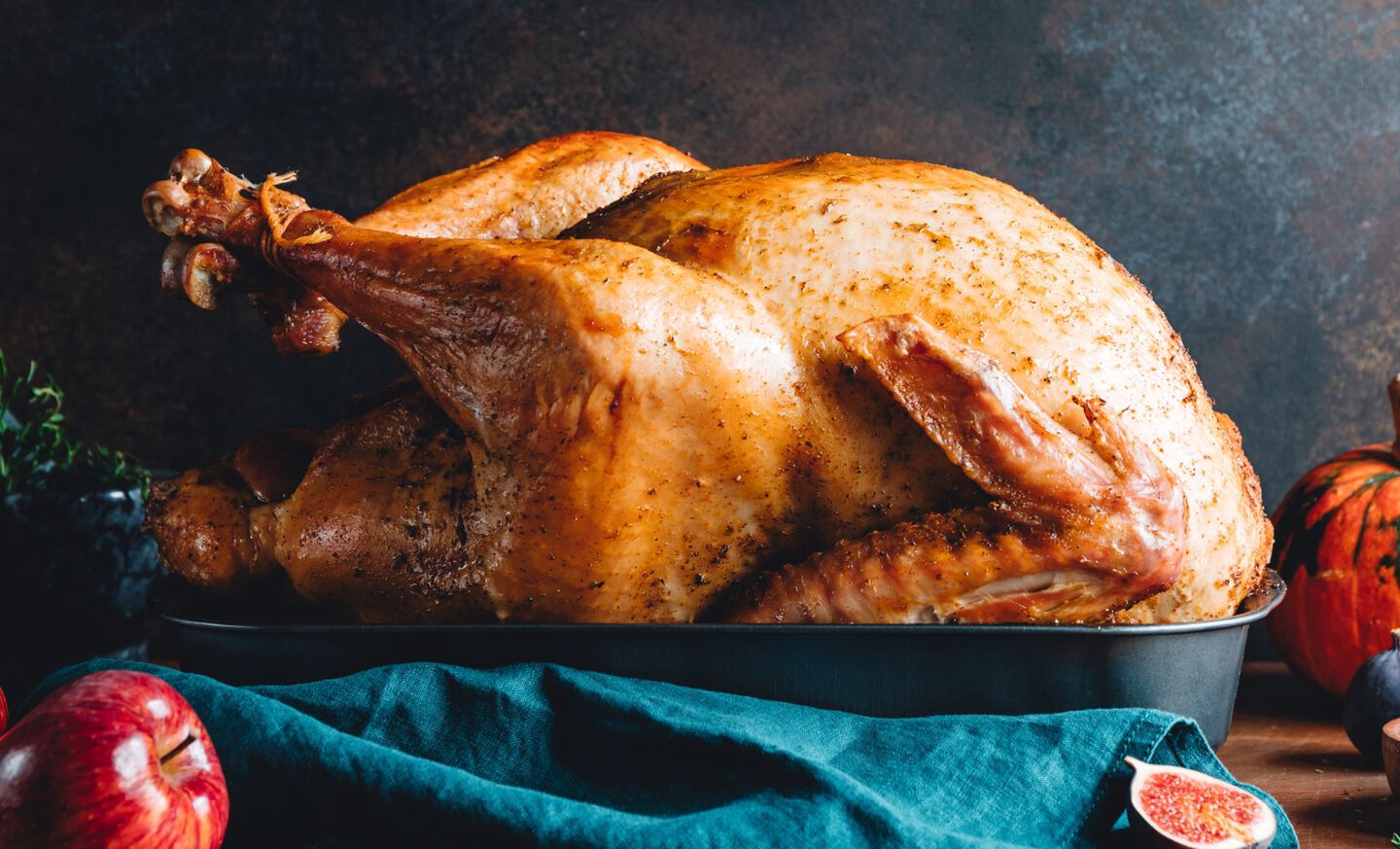 Simple & Juicy Roasted Turkey Recipe | D'Artagnan