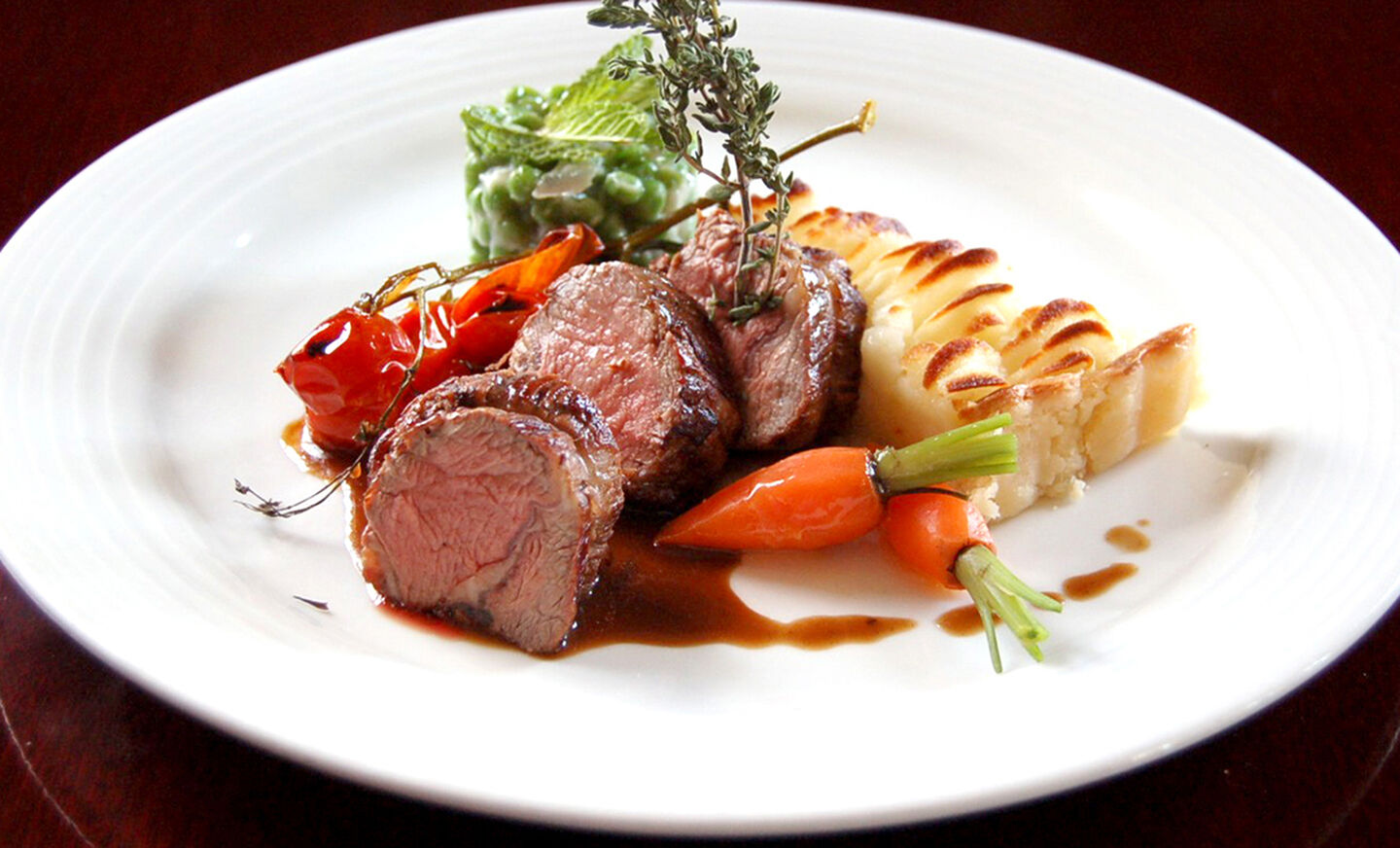 Cannon of Lamb with Red Wine Reduction Recipe | D'Artagnan