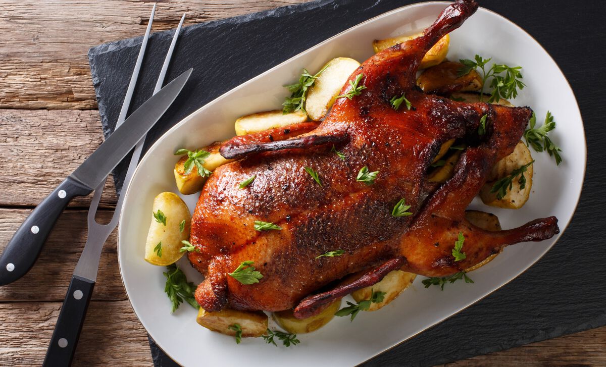 How to: Carve a Roasted Duck - How-To's & Tip – Dartagnan.com