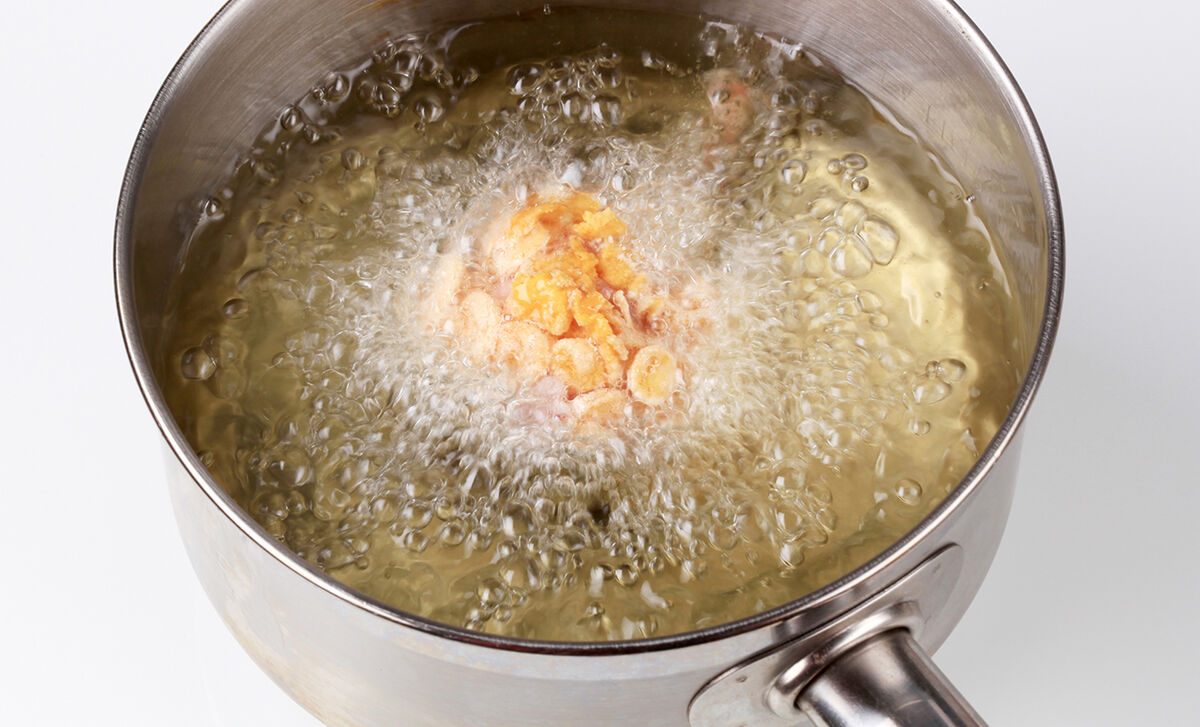 Make tasty food by deep frying