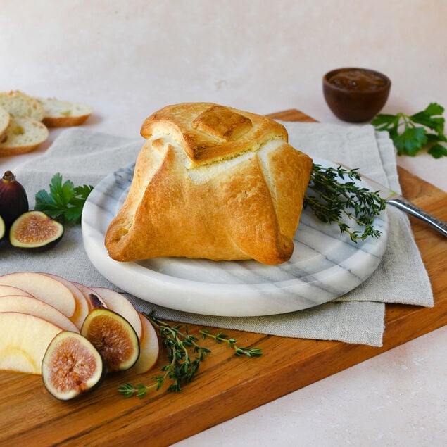 Marin French Cheese Co. Brie en Cro&ucirc;te image number 1